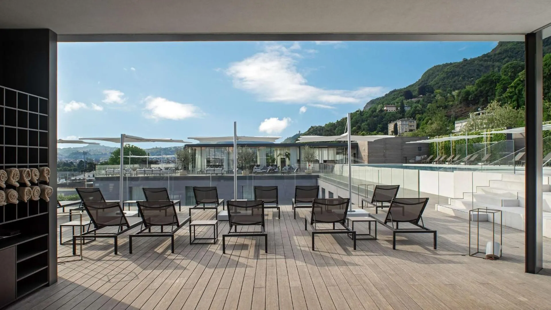 Hilton Lake Como Hotel