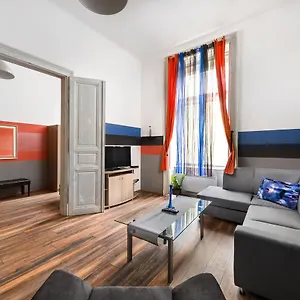 hotellátogatás