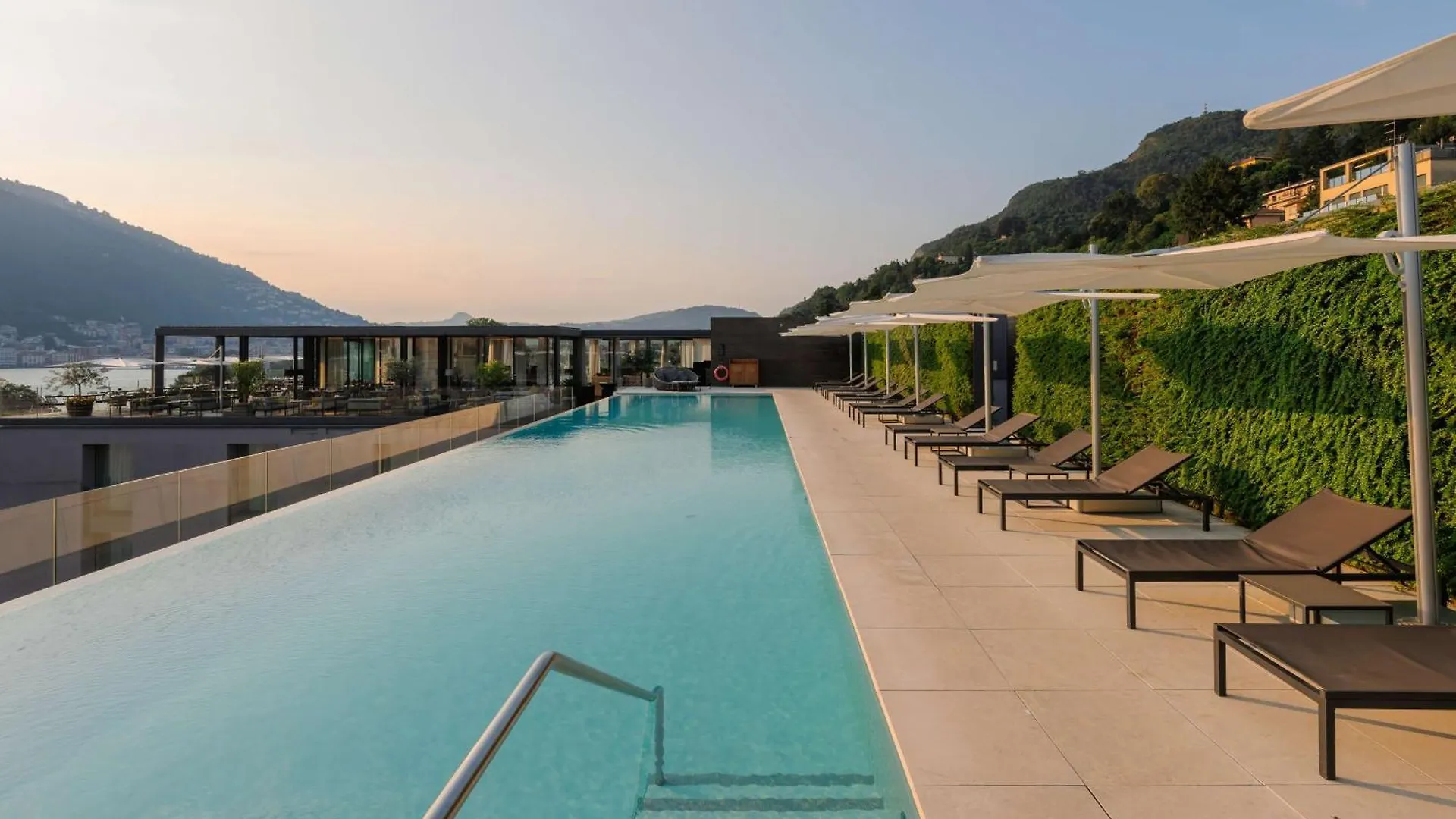Hilton Lake Όπως Ιταλία