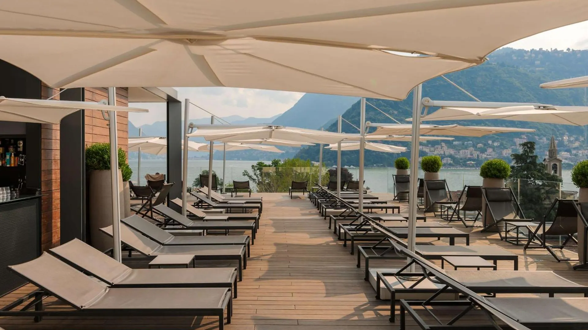 Hilton Lake Como Hotel