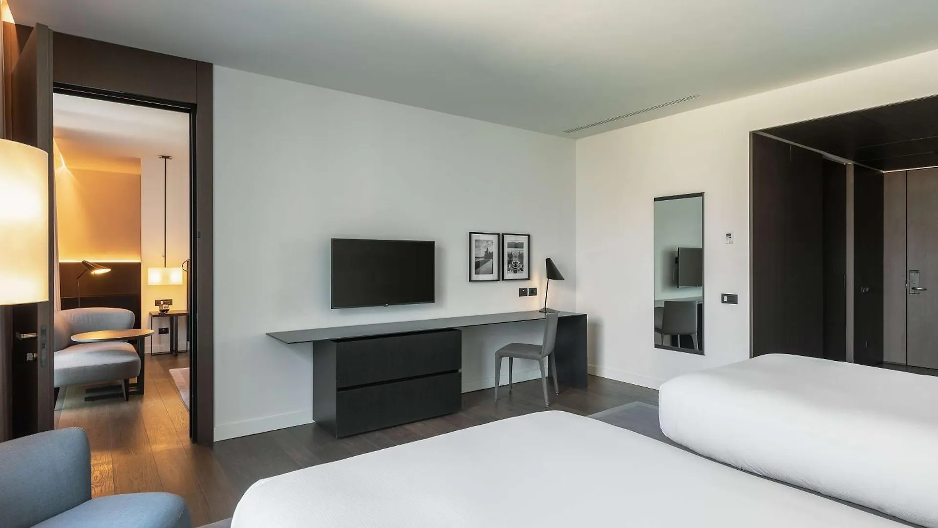 **** Hotel Hilton Lake Como Italië