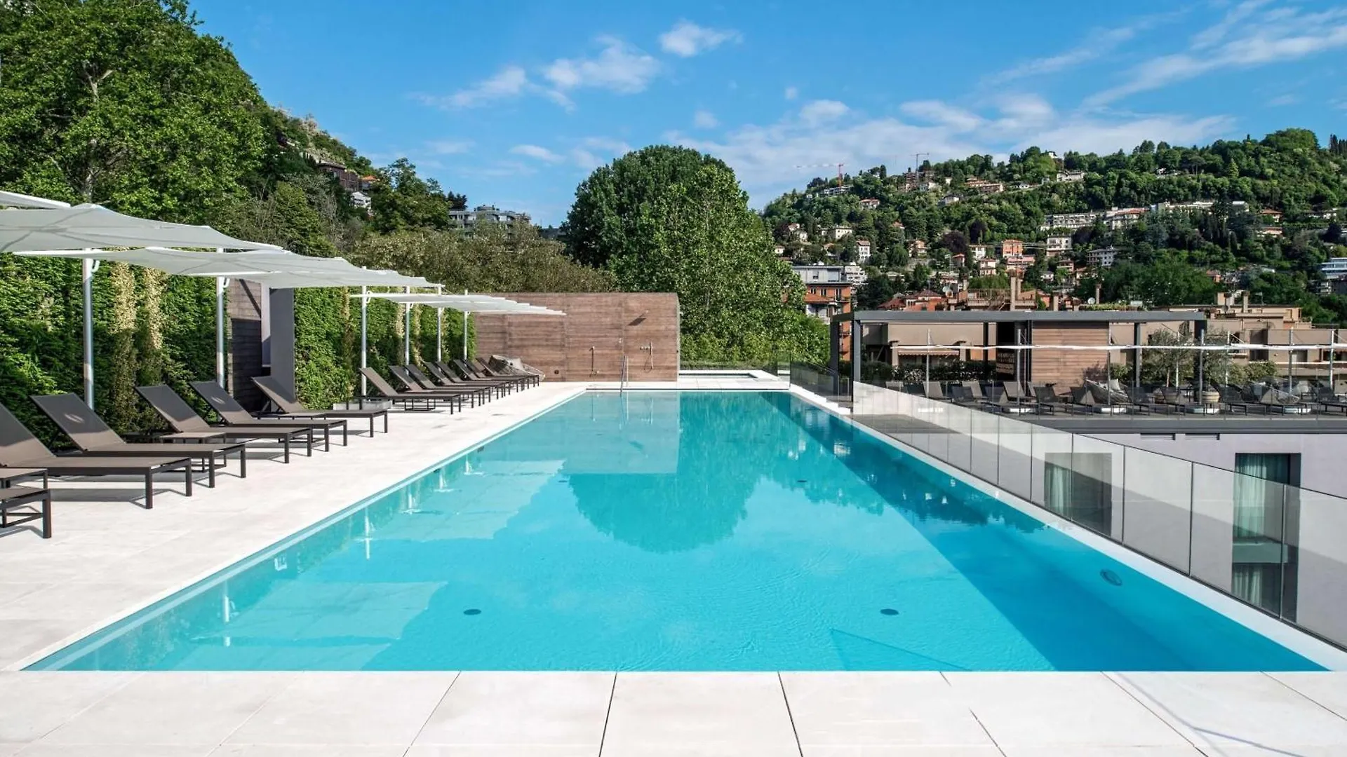 Hilton Lake Como